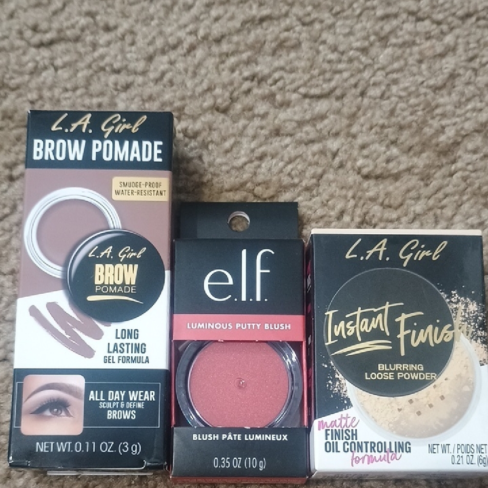 Brow Pomade in Brown with e.l.f. Luminous Blush